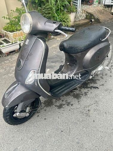 Vespa nhập ý.máy siêu êm ngon.cavet giấy tờ đầy đủ