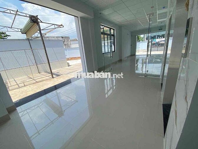 Mặt tiền Đại Lộ Bình Dương Ngay Phố Ngân hàng 1 trệt 5 lầu có pccc