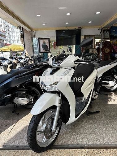 SH 125i ABS + HSTC 2022 Trắng BSTP Chính Chủ