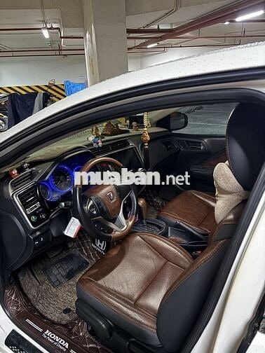 Honda City 2016 1.5 AT - 100 km