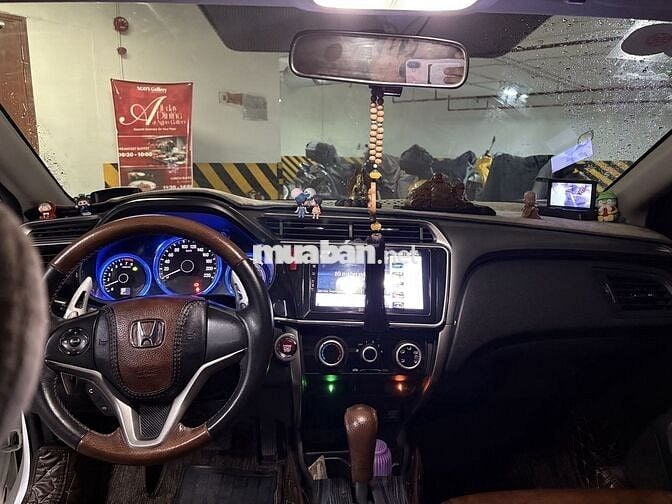 Honda City 2016 1.5 AT - 100 km