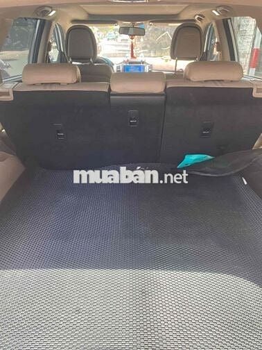 Kia Sorento Trắng 7 chỗ