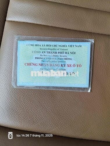 ford escape 2002 xlt AT4x4, màu đen.