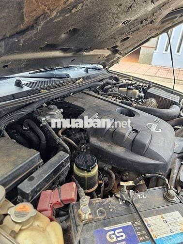 Nissan Navara 2013 2 cầu