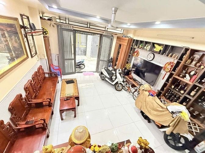 SIÊU HOT! GIÁ RẺ HIẾM CÓ NHÀ MAI VĂN NGỌC, PHÚ NHUẬN - DT 52,9m2. 
