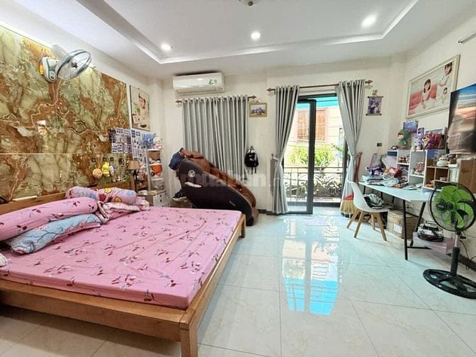 SIÊU HOT! GIÁ RẺ HIẾM CÓ NHÀ MAI VĂN NGỌC, PHÚ NHUẬN - DT 52,9m2. 