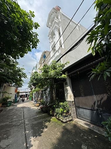 HIẾM 1 CĂN SÁT MT LÊ VĂN QUỚI 100m2 Hẻm Xe Hơi Giá nhỉnh 7,x tỷ 