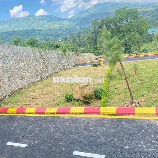 Cần bán lô đất Nghỉ Dưỡng gần Khu Công Nghệ Cao Hoà Lạc , DT 250m2