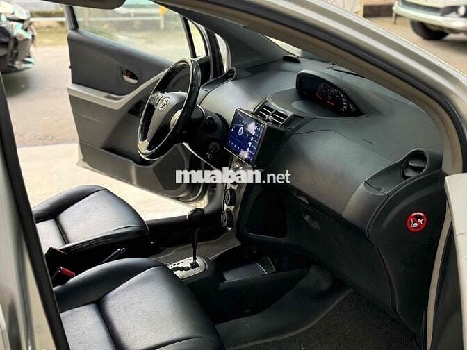 Yaris 1.5AT nhập Thái