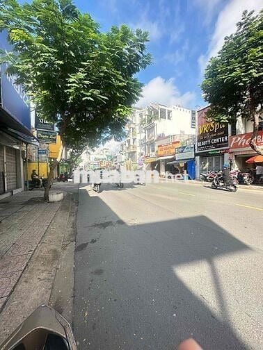 Toà Nhà MT Vườn Lài 9x25 hầm 3 tầng mới 100%