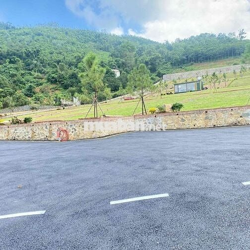 Cần bán lô đất Nghỉ Dưỡng gần Khu Công Nghệ Cao Hoà Lạc , DT 250m2