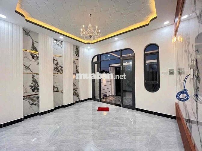 NHÀ MỚI HOÀN THIỆN KHU DÂN CƯ HOÀNG HẢO DỌN Ở NGAY.