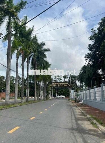 NHÀ MỚI HOÀN THIỆN KHU DÂN CƯ HOÀNG HẢO DỌN Ở NGAY.