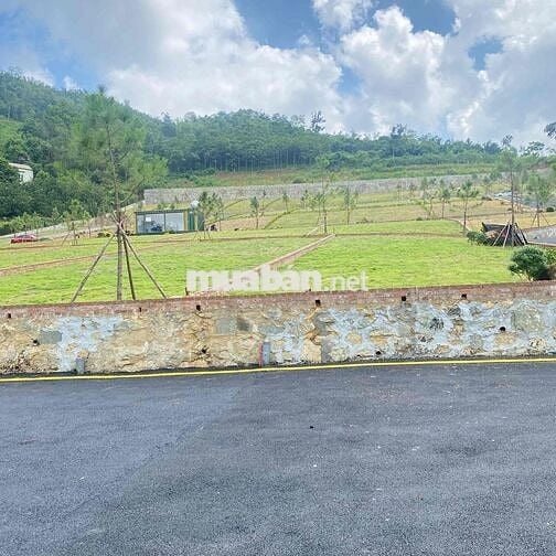 Cần bán lô đất Nghỉ Dưỡng gần Khu Công Nghệ Cao Hoà Lạc , DT 250m2