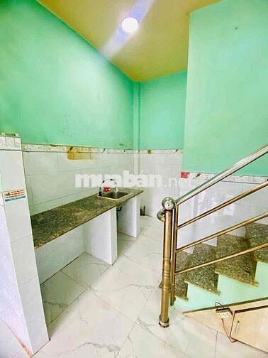 chính chủ cần bán gấp nhà mặt tiền Ụ Cây Quận 8