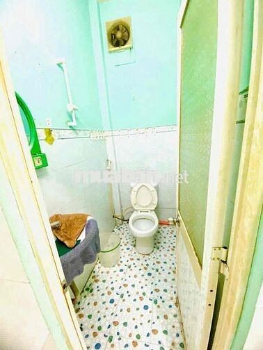 chính chủ cần bán gấp nhà mặt tiền Ụ Cây Quận 8