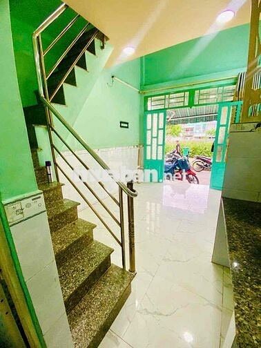 chính chủ cần bán gấp nhà mặt tiền Ụ Cây Quận 8