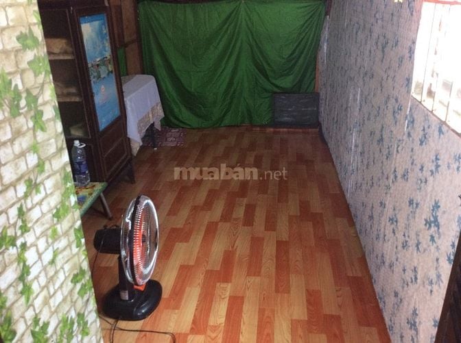 Phòng trọ giá rẻ Q1 giờ giấc tự do thuận tiện đi về an ninh yên tĩnh