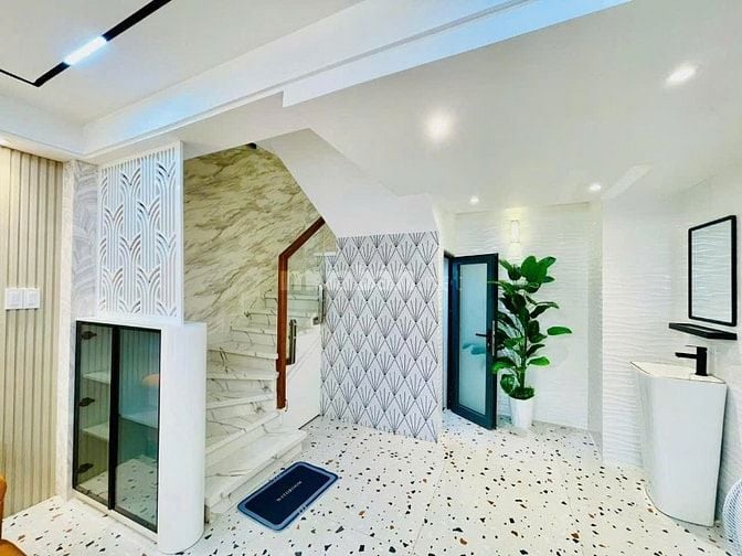 Siêu phẩm toại lạc ngay đường Cao Thắng Phú Nhuận 4,3x13 - 1t2l - 3tỷ8