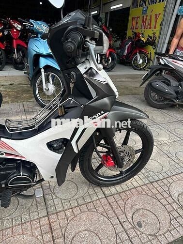 honda blade xe đẹp máy zin chất xe như mới