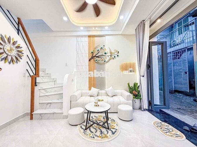 Bán Nhà Cách Mạng Tháng Tám Q3, 40m2(5x8) 5 Tầng 4PN 5WC, HXH, Giá Mềm