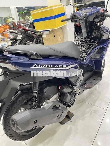 AB 125 4val 2024 Bstp, odo 1500 bao test