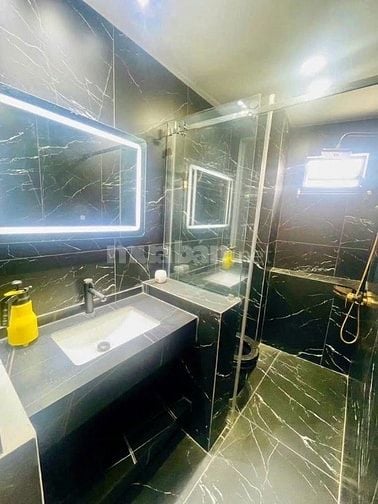 SOS!! Sở hữu ngay nhà trung tâm - Đường Bà Triệu, Phường 12, Quận 5