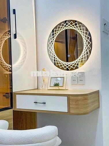 Bán Nhà Cách Mạng Tháng Tám Q3, 40m2(5x8) 5 Tầng 4PN 5WC, HXH, Giá Mềm