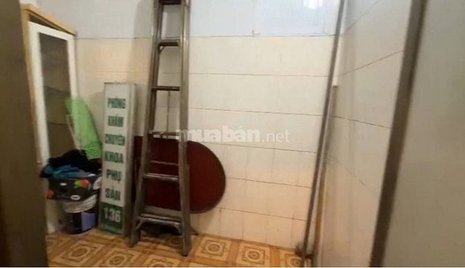 Cho thuê nhà mặt đường 136 Trần Khát Chân, tầng 1, 2, sử dụng 90m2