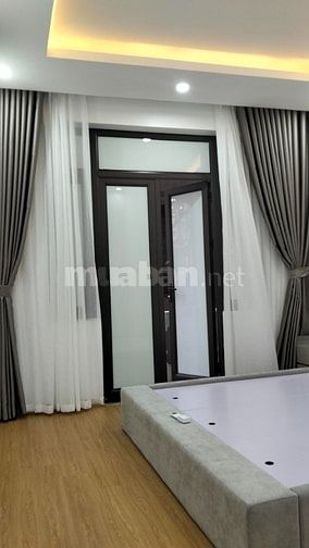 Cần thanh khoản nhanh căn nhà phố Bùi Xương Trạch