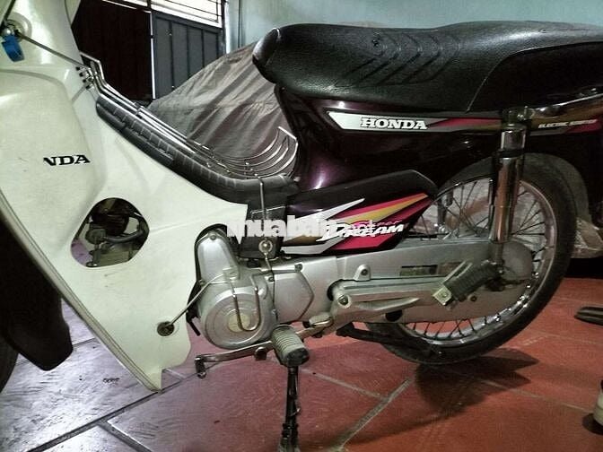 Xe máy Honda Dream màu Tím Trắng, máy zin