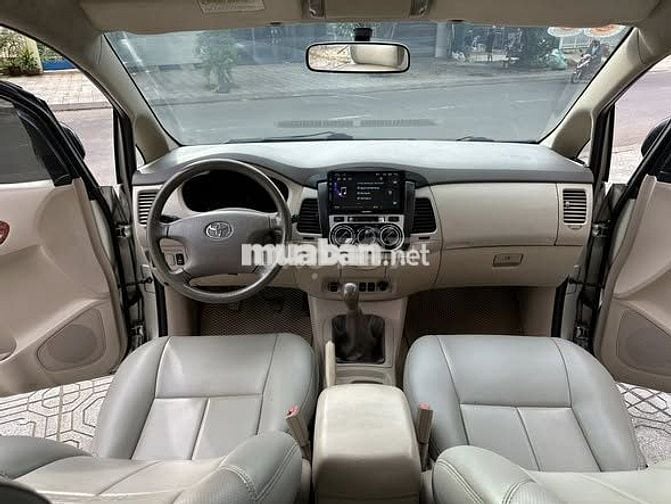 Toyota innova 2007G