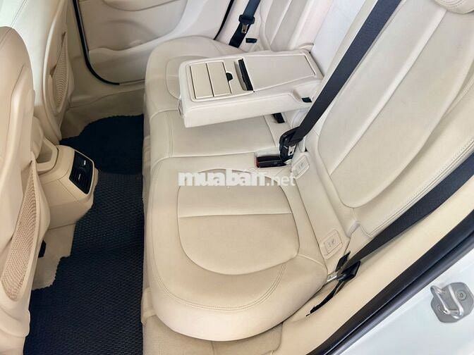 BMW 2 Series 218i 2015