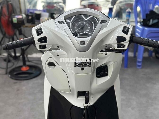 Lead 4val 2024 gop tra truoc 15tr bao nợ xấu