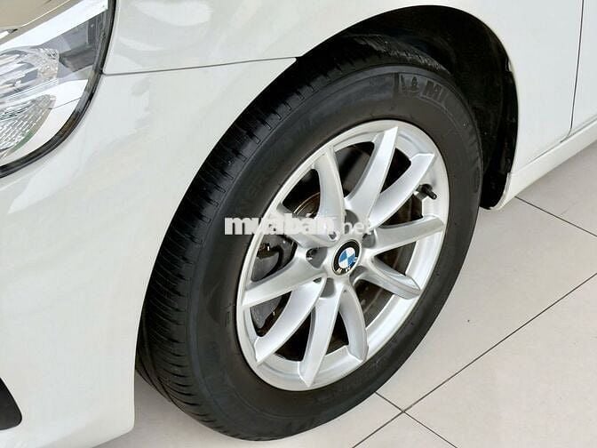 BMW 2 Series 218i 2015