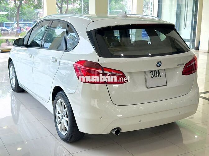 BMW 2 Series 218i 2015