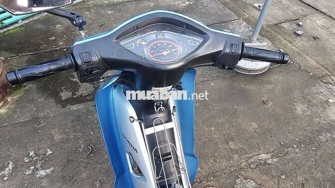 cần bán wave 100cc zin moi đẹp