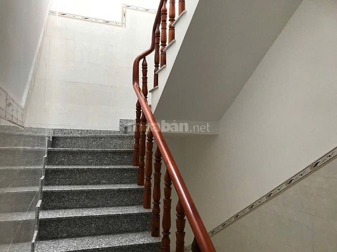 NHÀ 3 TẦNG MỚI ĐẸP, NGANG 5M , LÂM THỊ HỐ, HẺM XE TẢI, CHÍNH CHỦ