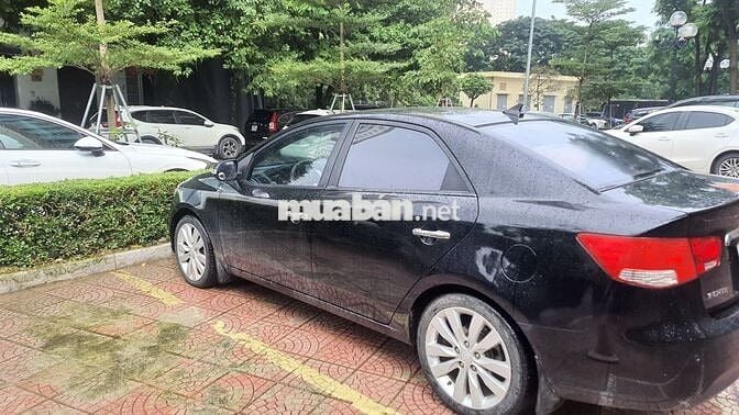 Kia Forte 2010 SLi 1.6 AT - 130000 km