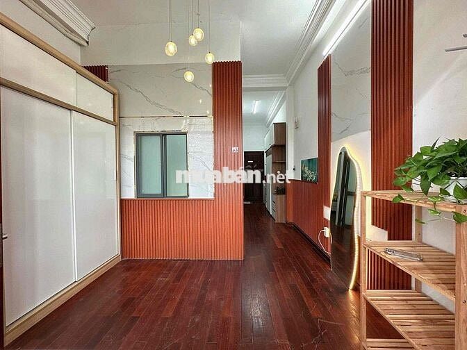 Căn Hộ 2PN Ban Công 50m2 - Thang Máy - Ngay Học Viện Cán Bộ TPHCM