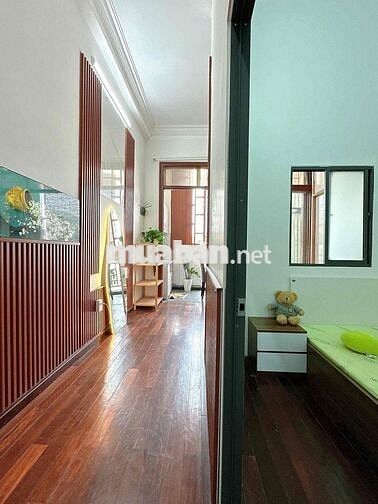 Căn Hộ 2PN Ban Công 50m2 - Thang Máy - Ngay Học Viện Cán Bộ TPHCM