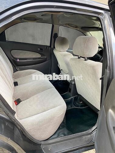 mazda 323 đời 1998 , 1.6 số sàn.