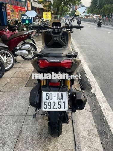 Honda PCX 160 ABS t8/2025 mới 99% Bstp chính chủ