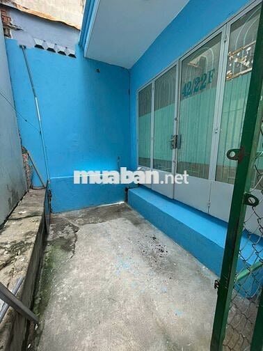 Nhà nguyên căn 2MT trước sau P25 QBT ngay sau lưng ĐH Ngoại Thương