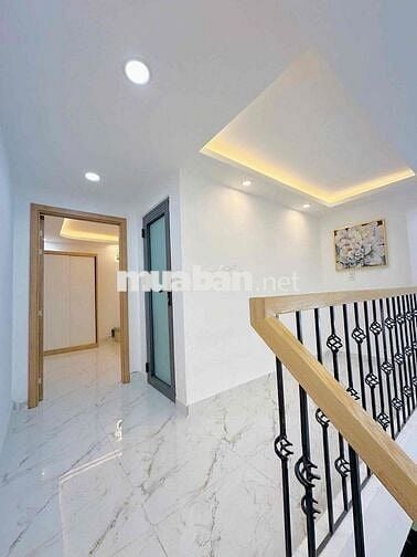 NHÀ MỚI XÂY - PHÁP LÝ CHUẨN - SỔ HỒNG CÔNG CHỨNG - GIÁ 2,36 TỶ