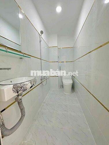 NHÀ MỚI XÂY - PHÁP LÝ CHUẨN - SỔ HỒNG CÔNG CHỨNG - GIÁ 2,36 TỶ