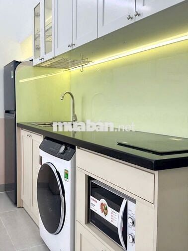 CĂN HỘ CỬA SỔ LỚN MÁY GIẶT RIÊNG_GẦN HÀNG XANH, THỊ NGHÈ_GIÁP Q1,Q2