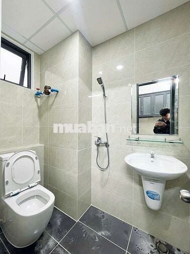 Phòng trọ sinh viên siêu thoáng mới xây có gác ngay ngã 5 nguyễn oanh