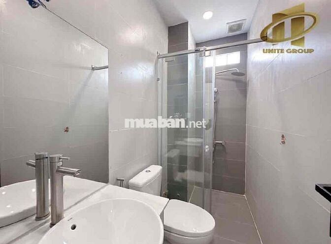 Cho thuê Căn Hộ Ban công,Full nội thất ngay Điện Biên Phủ gần Landmark