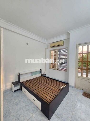 Cho thuê nguyên căn 4pn 6wc, hẻm tải thông, Phan Văn Trị p10 Gò vấp